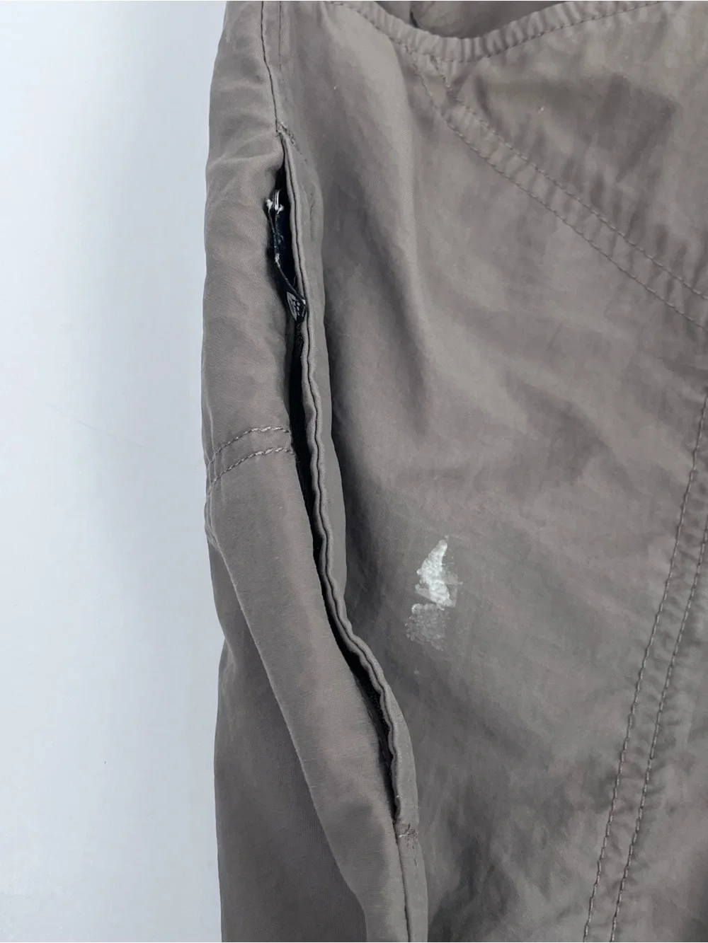 Mountain Hardwear Men's 100% Nylon Hiking Shorts Size XL; Outdoor, Hiking, Camp